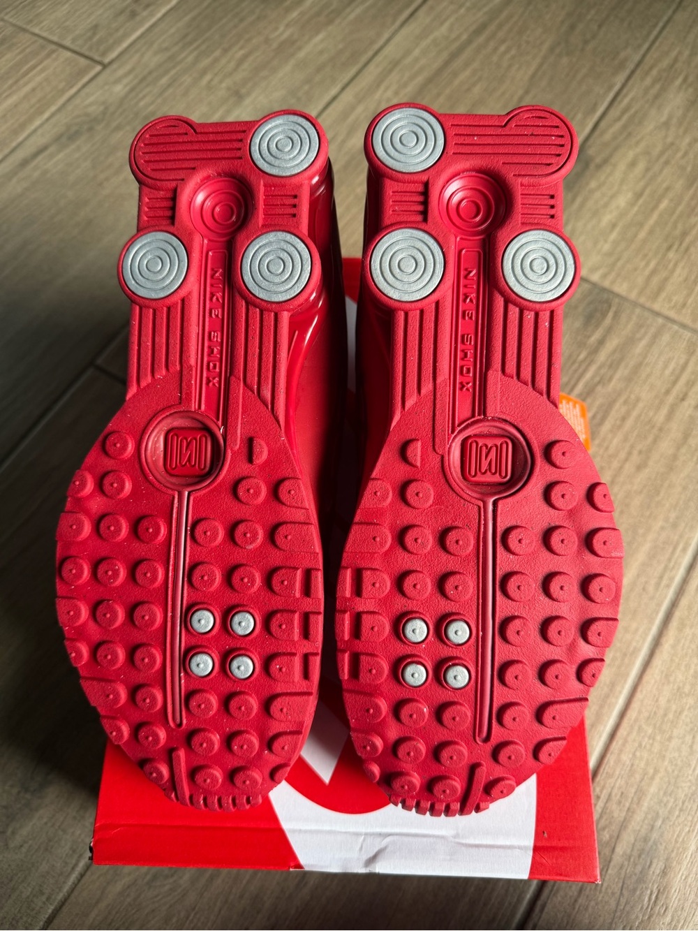 Nike Shox R4 - Picture 7 of 8